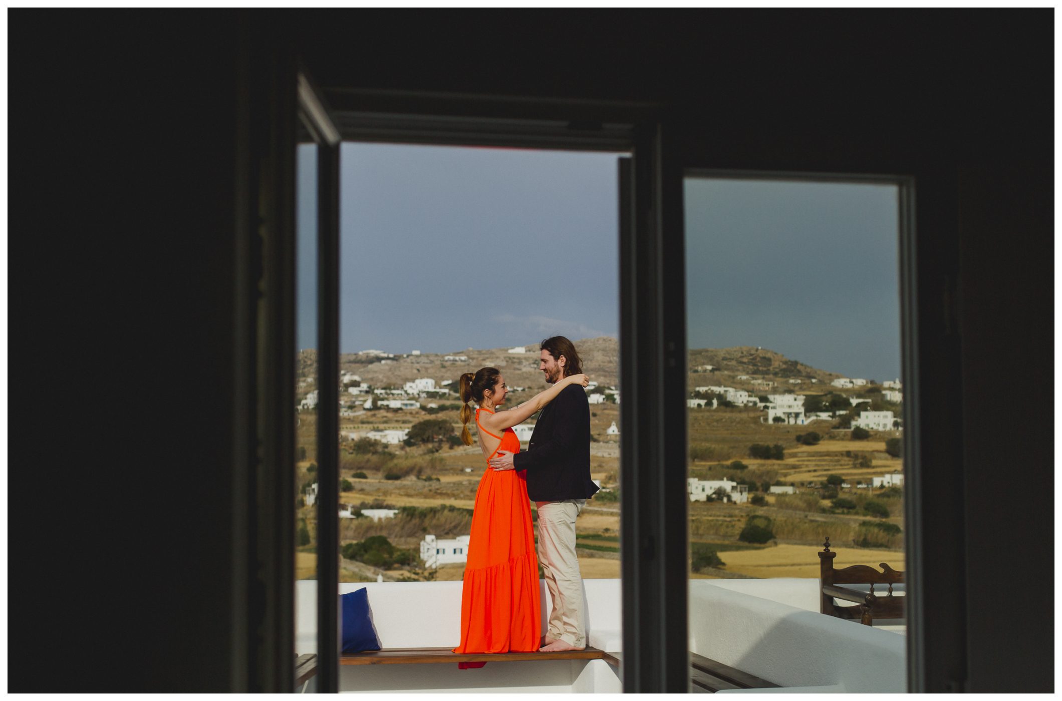 romantic elopement in Mykonos